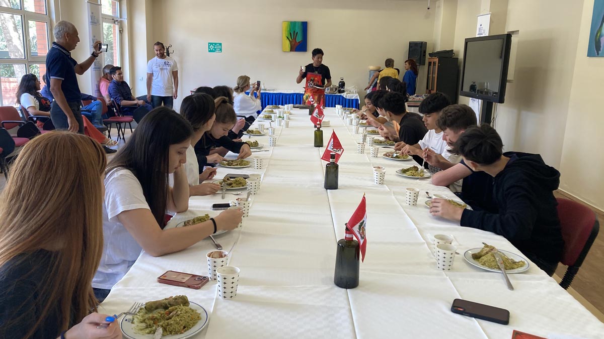 HS MFL-Spanish-Class Food Festival – MEF International Schools, Istanbul